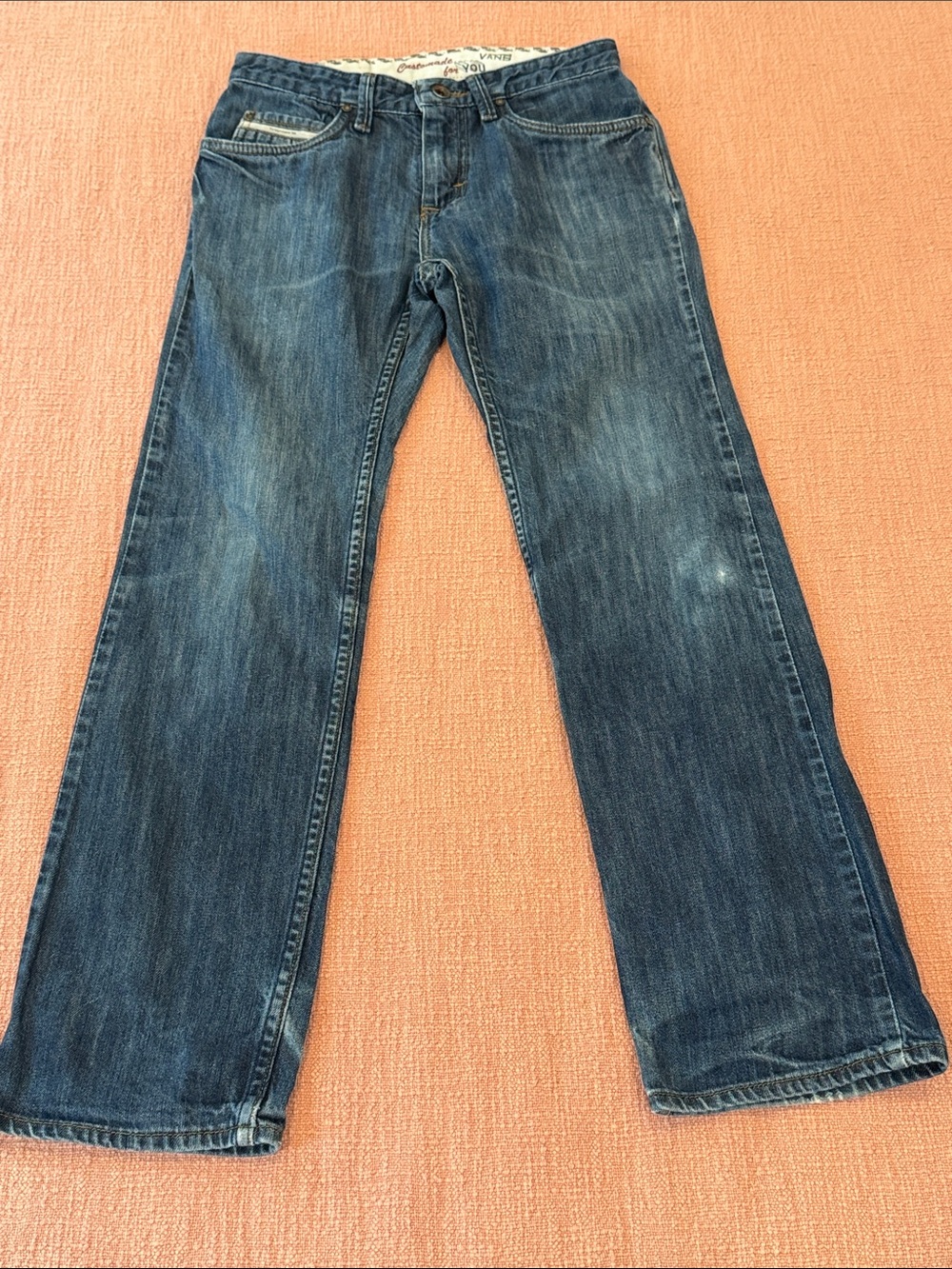 Vans Men's W27.75L27.5 rise 8.5 Blue distressed Bootcut Jeans